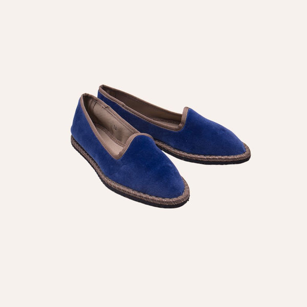Slipper cinta con horma estilizada