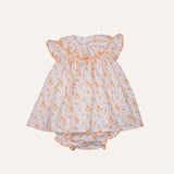 Jesusito engomado flores naranjas.