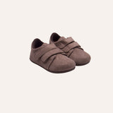 Zapato respetuoso dos velcros